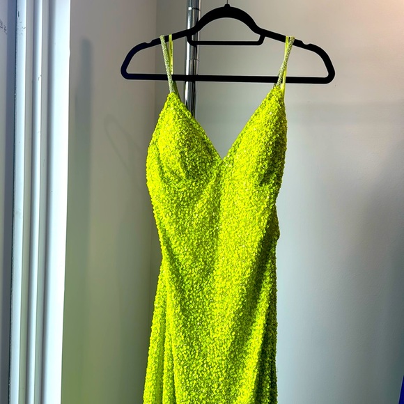 All The Rage SCALA chartreuse sequin gown size 6. - Picture 1 of 6